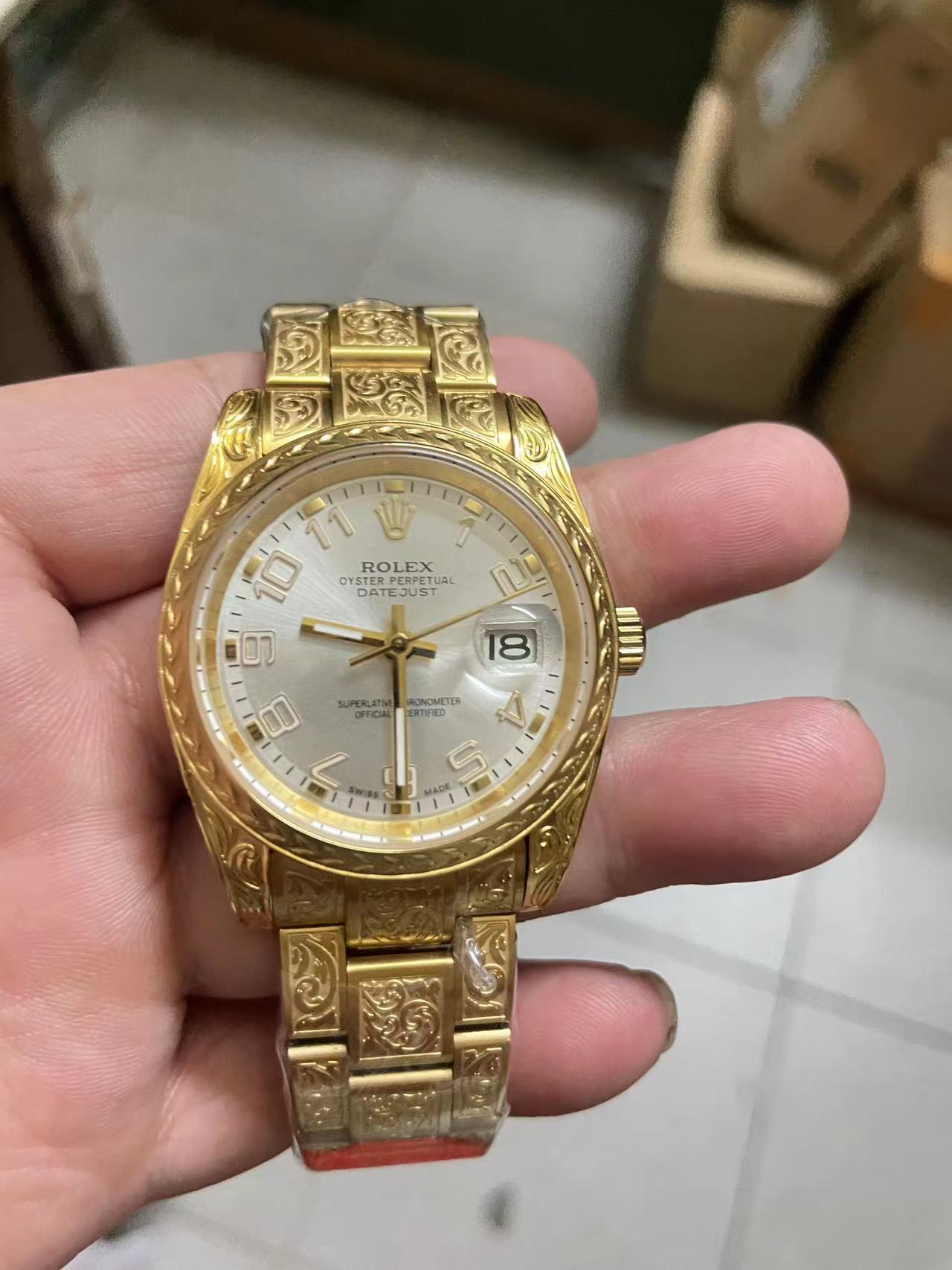 R*l*x watches-170